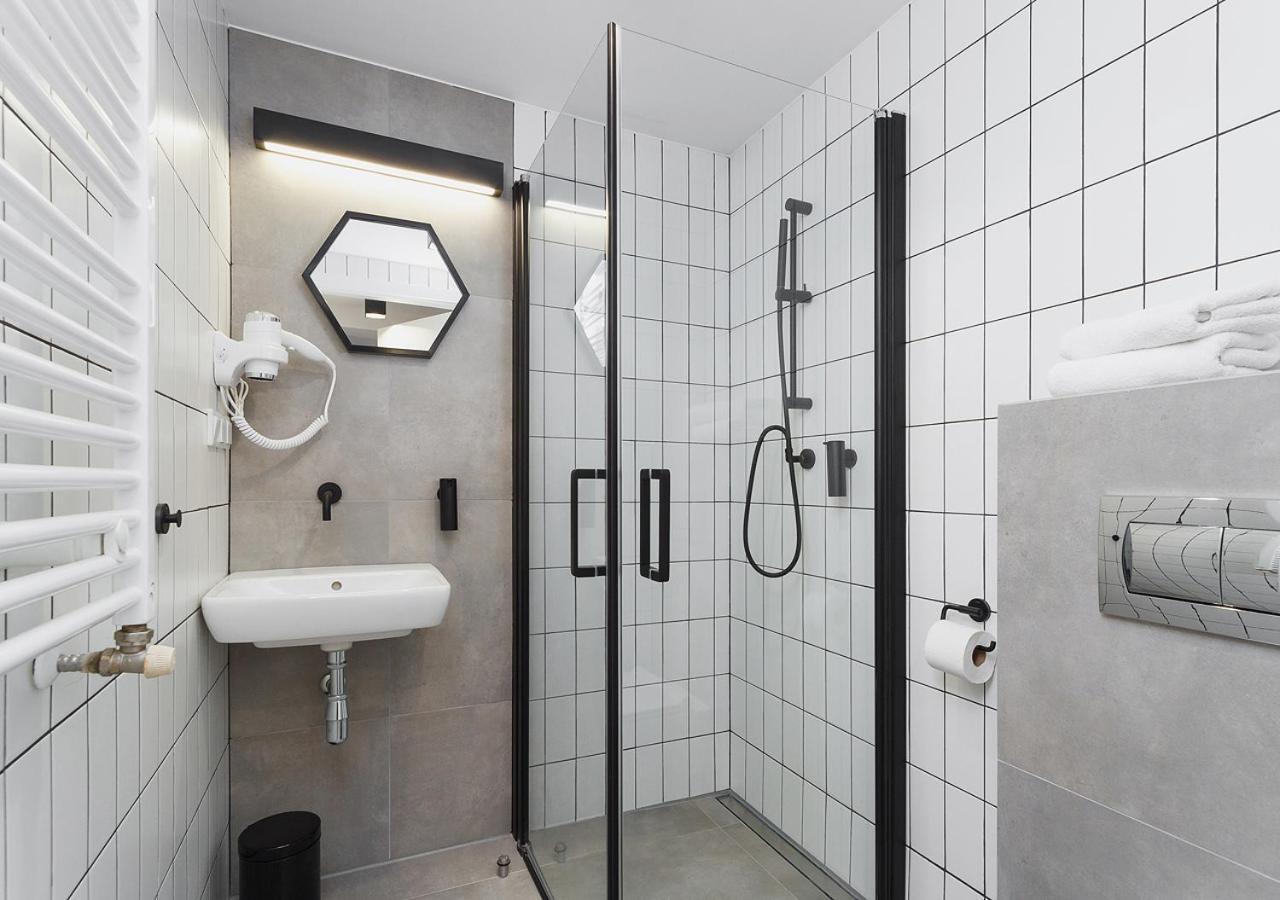 Aaron Aparthotel Краків Екстер'єр фото