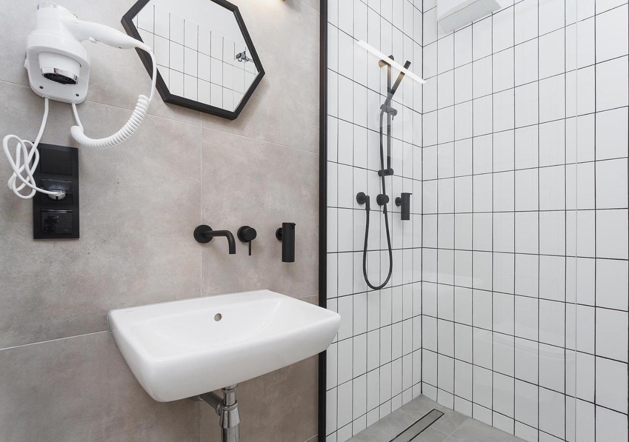 Aaron Aparthotel Краків Екстер'єр фото