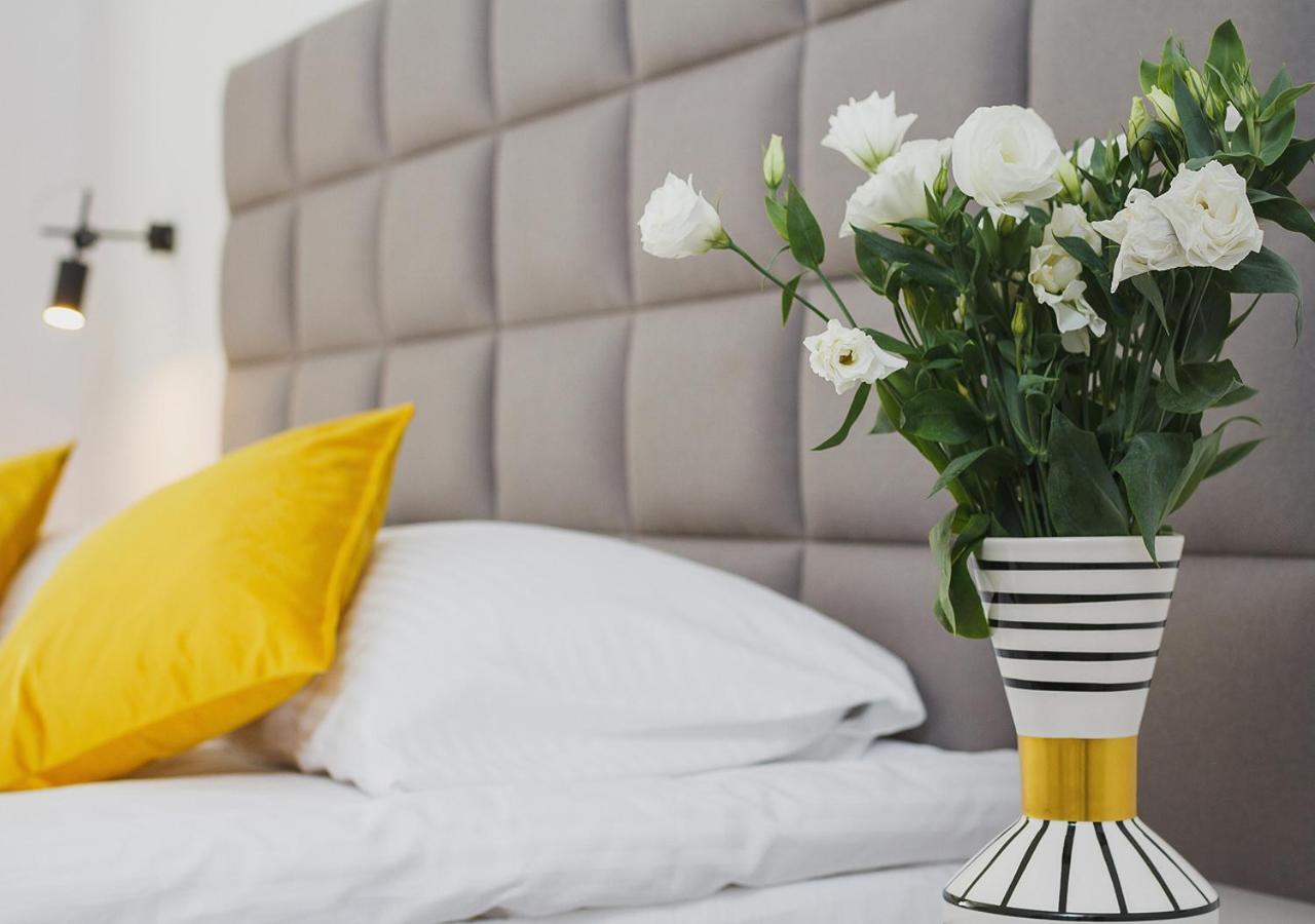 Aaron Aparthotel Краків Екстер'єр фото